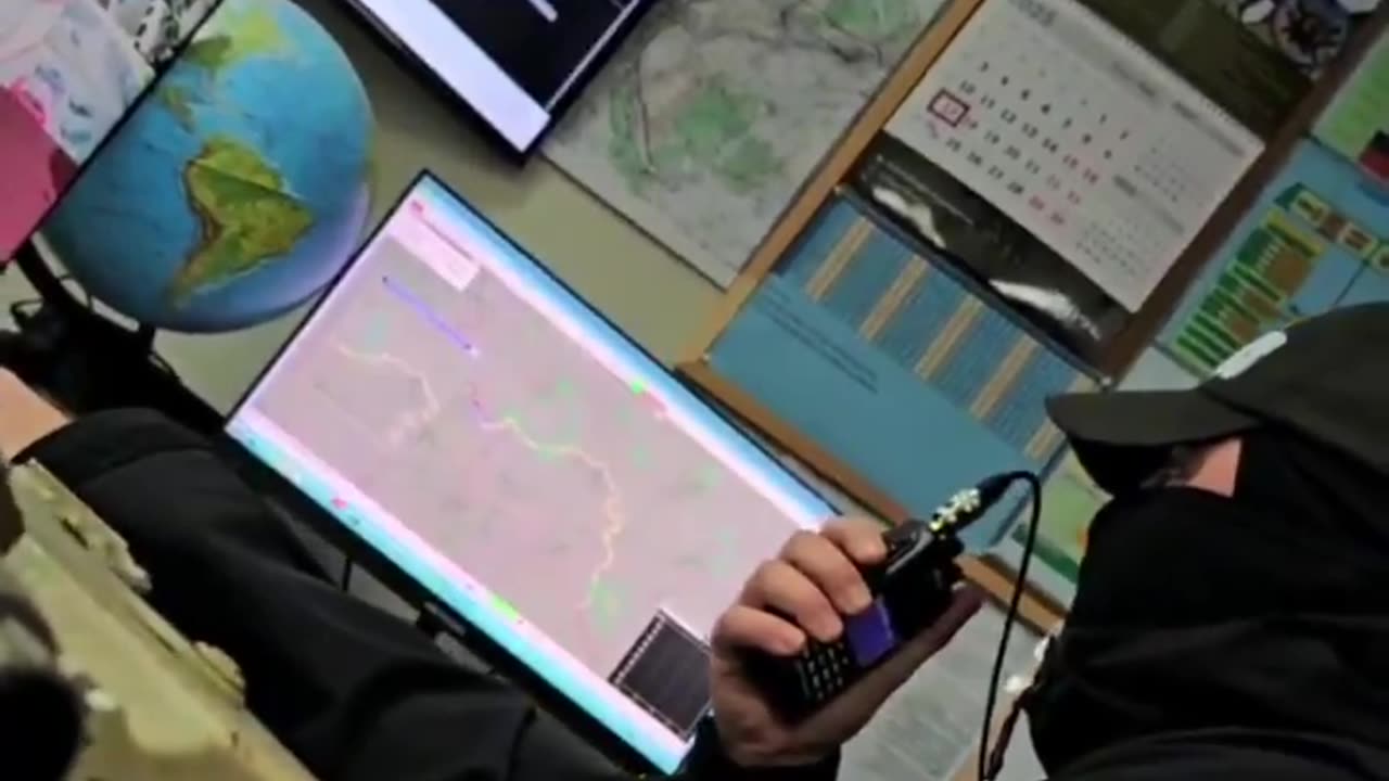 Russian Mobile Unit Hunts Drones with Laser Systems and Off-Road Pickup Trucks