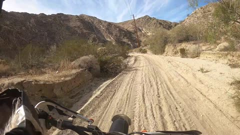 RIDING DIRT BIKES THROUGH STOLEN CAR ALLEY!!!