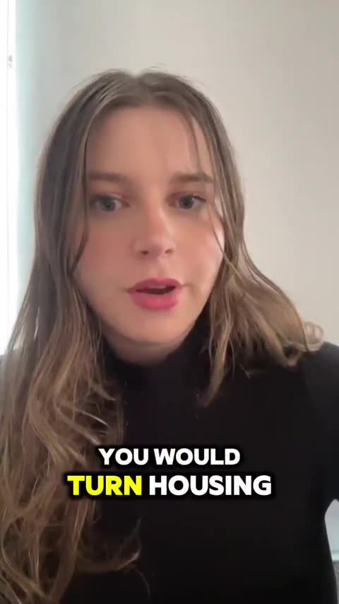 This Australian girl knows what's up but doesn't name the 🔯 kike