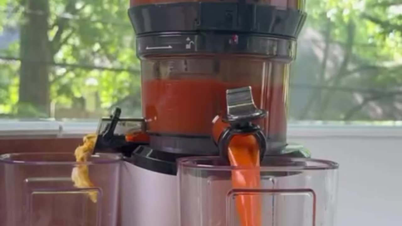 Powerful parasite detox juice that will kill off worms and parasites.