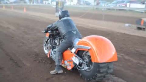 Top Fuel Motorcycle Dirt Drag Racing