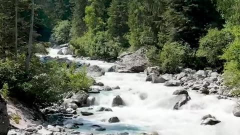 😊 191 ERES EL REFLEJO DE LA LUZ DIVINA Mateo 5:14-16 😊