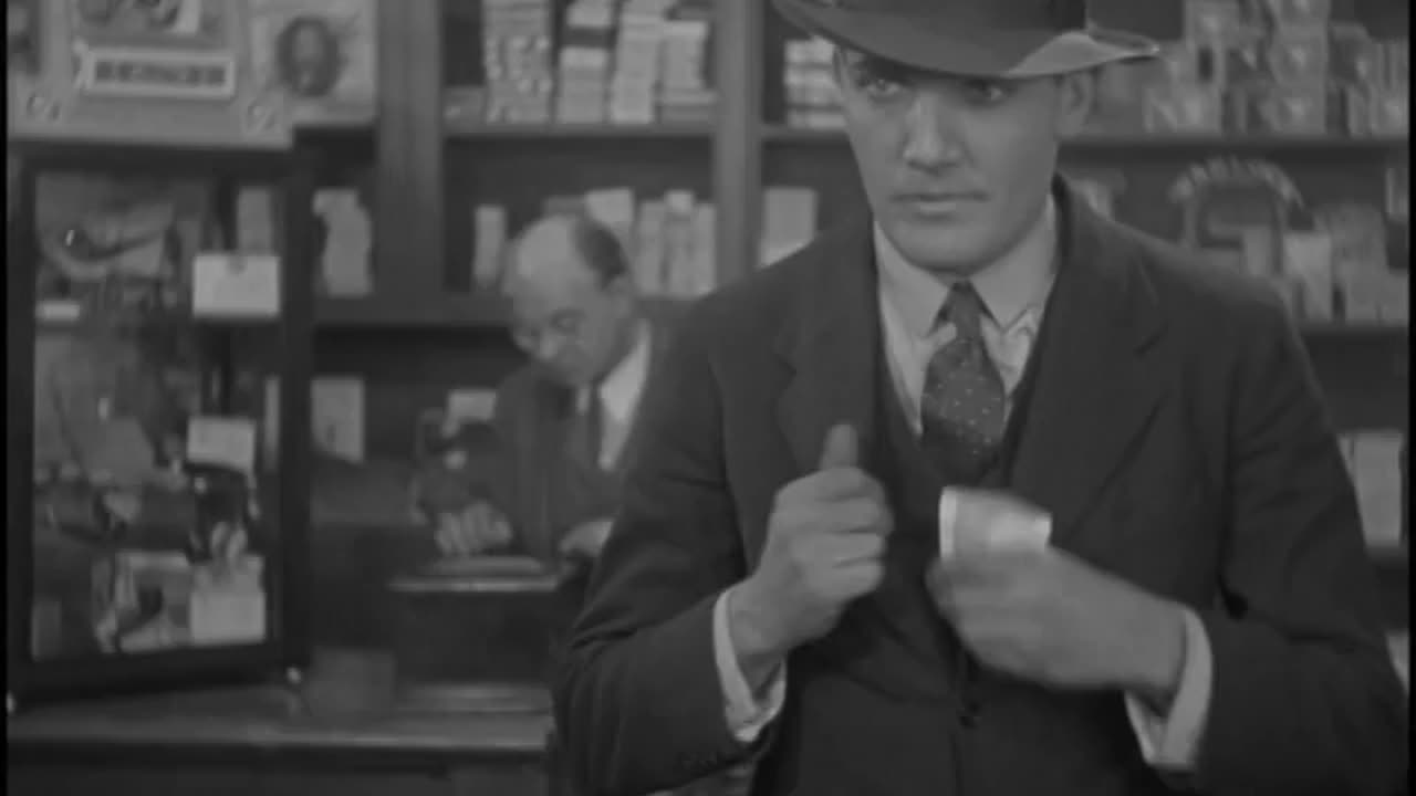 Blackmail - 1929 - Hitchcock (Silent Version)
