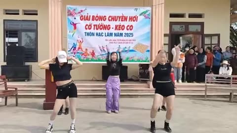 dance to celebrate the liberation of South Vietnam
