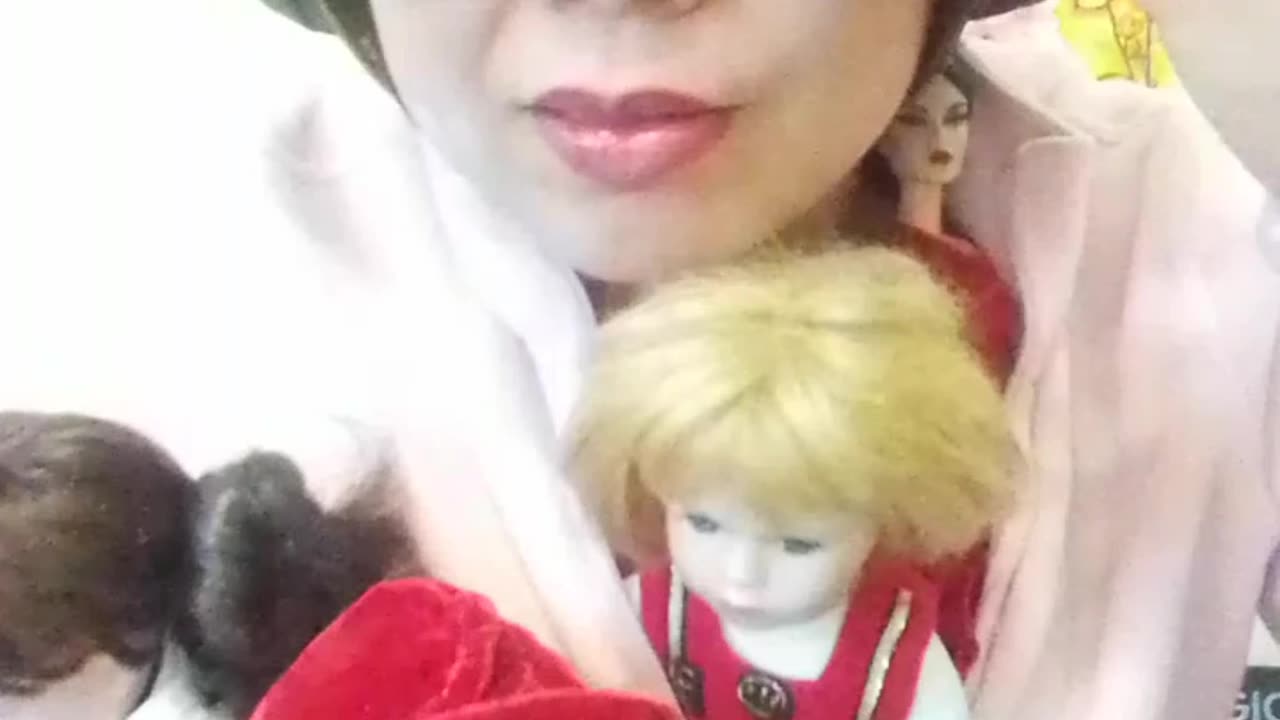 KITTY 🐈😸🐈😸