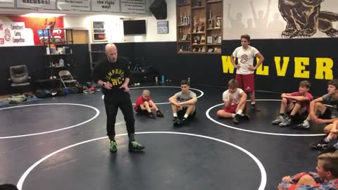 Countering or defending a single leg attack