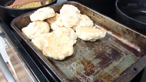 Corn Bread And Cheddar Biscuits