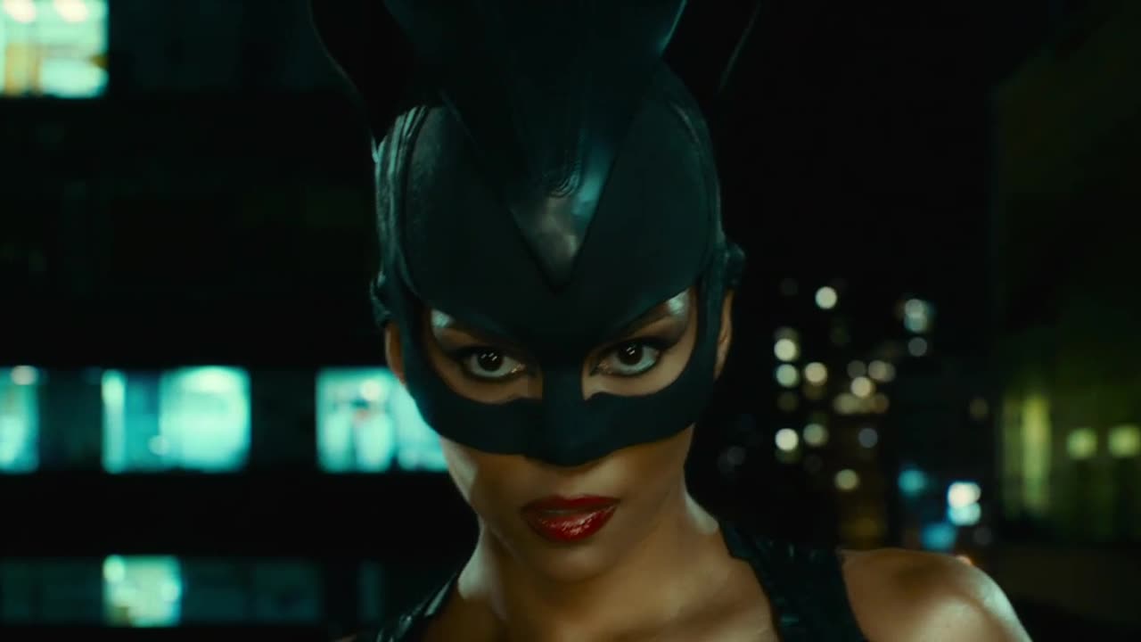 Catwoman 2004 - Out At Night