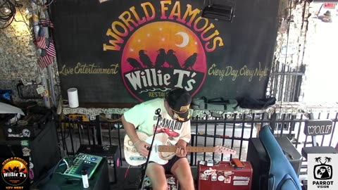 LIVE Music Everyday!