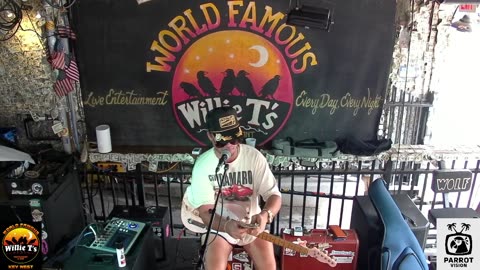 LIVE Music Everyday!