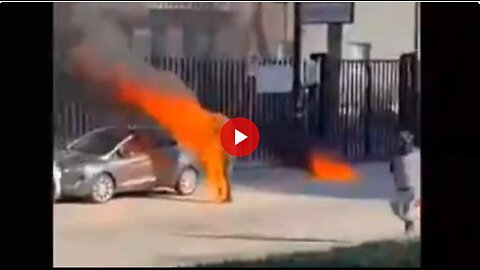 Teacher Sets Himself On Fire To Protest Vaccine Mandates In Italy