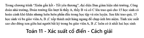 Trong chương trình “Xuân gắn kết - Tết yêu thương”, đại diện Ban giám hiệu nhà trường