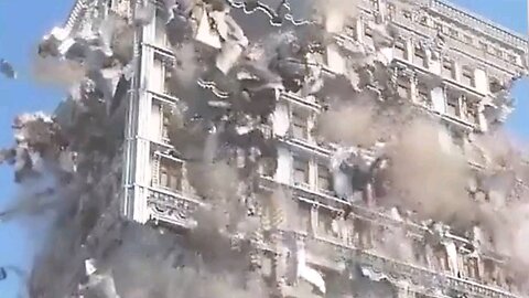 Earthquake 6.3 Magnitude Quake Prompts Tsunami Fears!