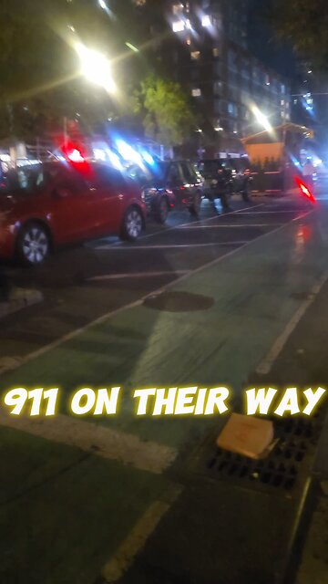 911 on their way 🚨🚓