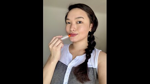 MACQUEEN - Loving You Tint Glow Lip Balm - Sweet Orange
