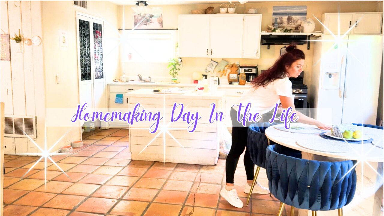 SOFT DAY IN THE LIFE // CLEANING & CHILL HOMEMAKING ENERGY