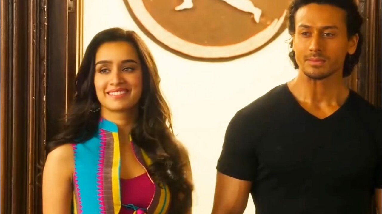 Bollywood Movie Clip.#redcanvas #latestmovie #newwebseries #moviescenes #movieclips #suspance #mu