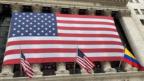 Walking Manhattan: Federal Hall & Economics Lecture