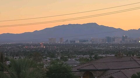 Did you SEE tonight's WINDY Las Vegas sunset? Check THIS out! 09.09.2025 #follow #lasvegas #gaming