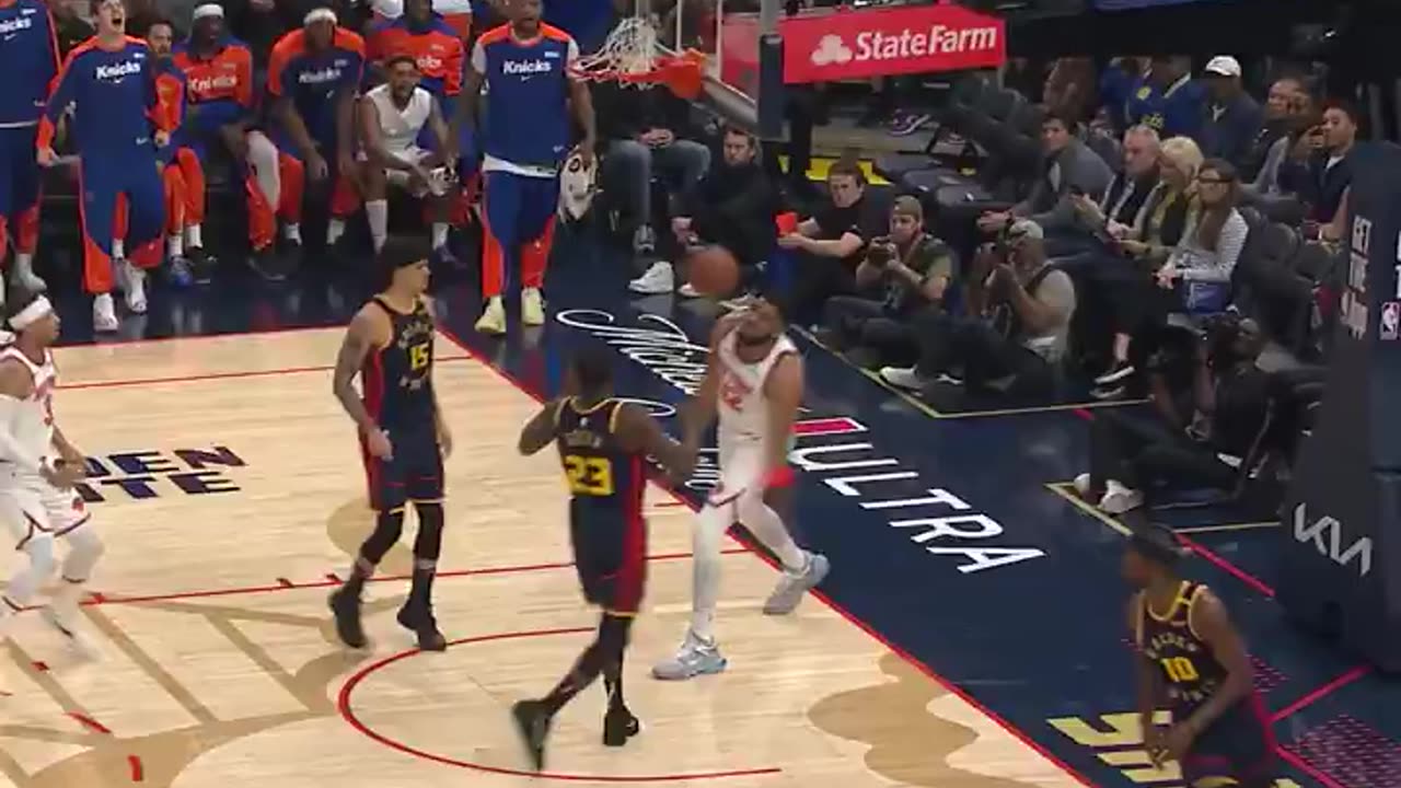 NBA - KAT pump fakes and rocks the rim to open up the scoring in the Bay!