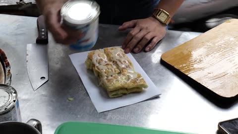 The World’s Most Famous Egg Roti | Legendary Thai Street Food Cooking