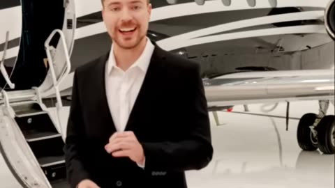 100 Tage im Privatjet: Gewinnt Armando ein Flugzeug?