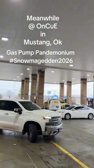 Only in Oklahoma: Gas Pump Pandemonium at OnCue! ⛽️❄️ #snowmageddon2026