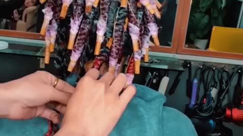 Hairstyle: Noodle Curls