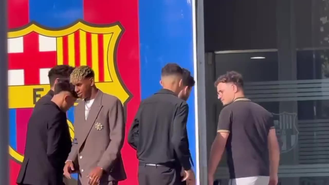 Lamine Yamal arrives for formal announcement of his number 10 shirt at Barcelona.
