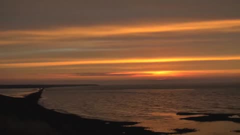 Time Lapse - Sunrise By The Sea Watch the waves and sky change in this relaxing time-lapse