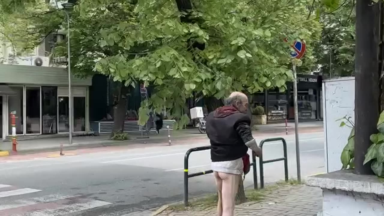 ‘Pasi kërkoi në Google me fjalët Edi Rama nudo...’/ Gazetari publikon rezultatin...