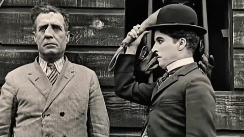 Charlie Chaplin pretended to be a moving animatronic.