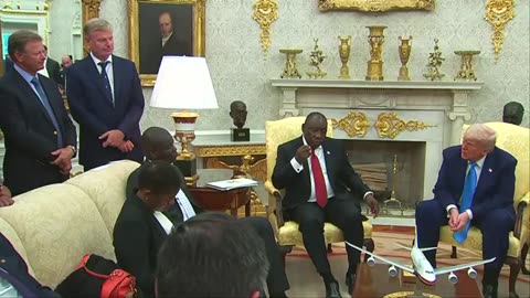 Trump plays video for South African president showing genocide claims