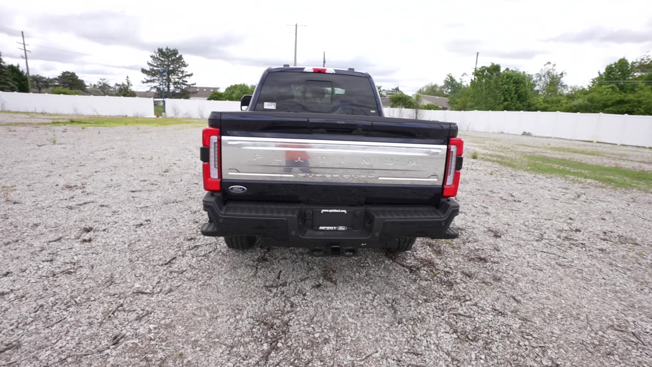 2025 Ford F250 Platinum Plus FX4