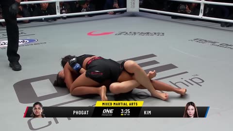 thirteen million views - Ritu Phogat vs. Nam Hee Kim Full Fight