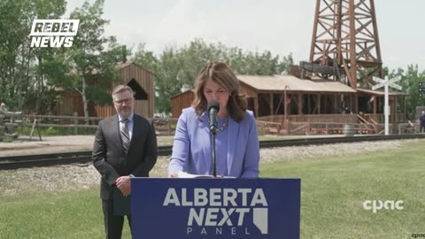 Danielle Smith announces "Alberta Next Panel" to discuss province's future