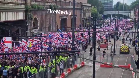 Manchester Thousands of people on the streets calling for remigration.