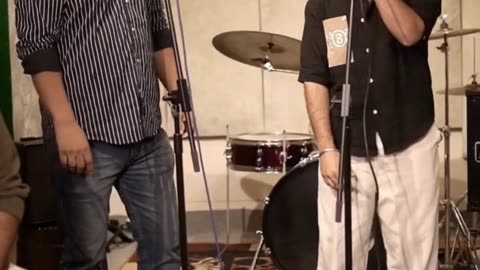 Rhymers Live – AND x Arena Acoustic Band Jam