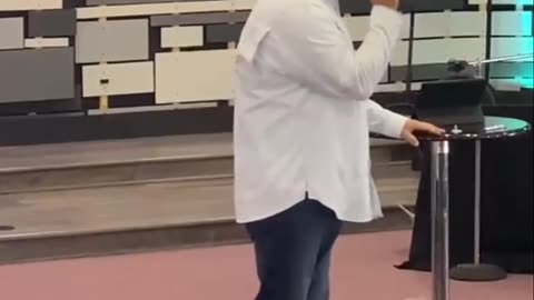 Unleashing the Power of God's Presence in Your Life - Senior Pastor Brandon Martin