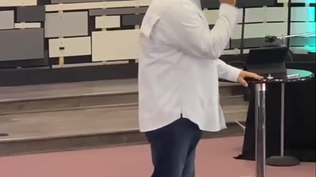 Unleashing the Power of God's Presence in Your Life - Senior Pastor Brandon Martin