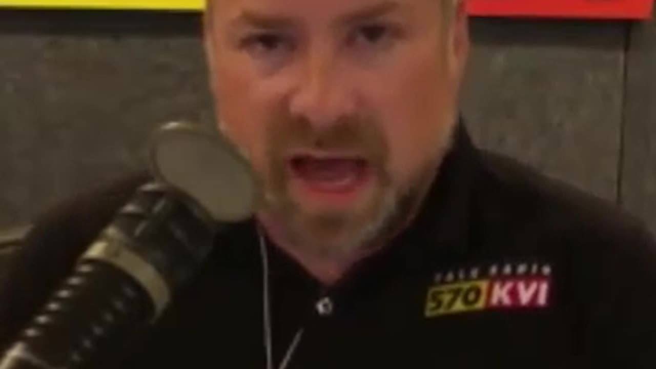"I took out my phone & I begged every Democrat I knew, please say 'We stand with Charlie Kirk.'"