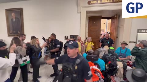 Disabled leftists defy capitol police prior to arrest