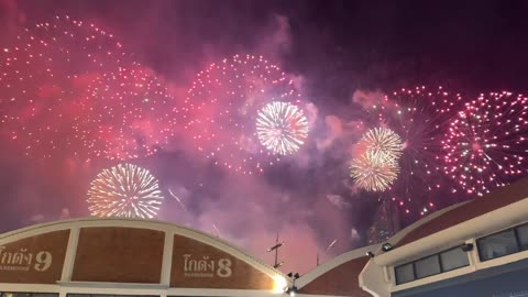 WONDERFUL THAILAND New Years Eve 2024 in Bangkok. Firewors in Asiatique