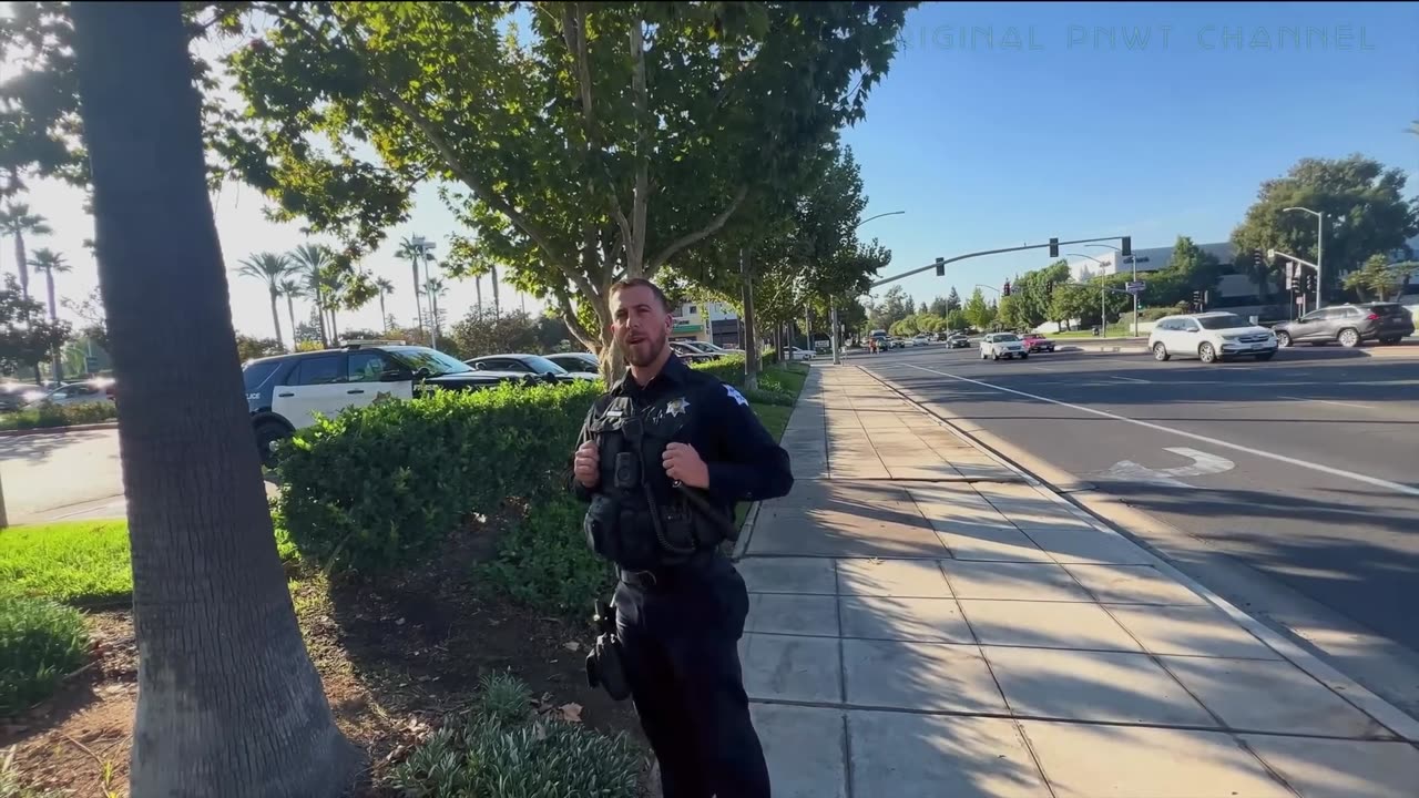 _MUST SEE VIDEO_ MEET MR GHOST - MASTER OF MISDIRECTION (1080p)