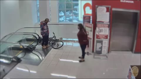 Mentally Disturbed Man Shot by LAPD after Attacking Shoppers BCF (12 Year Old Mistakenly Shot)