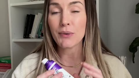 CeraVe Retinol Serum – Anti-Aging, Hydrating & Brightening