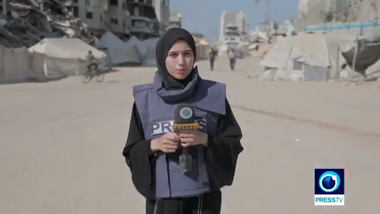 Scattered airdrops fail Gaza's hungry