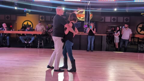 Progressive Double Two Step @ Electric Cowboy with Wes Neese 20250725 203135987