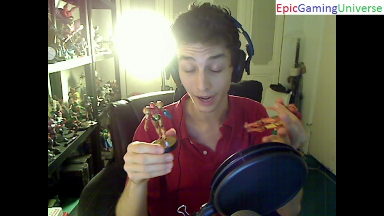 Unboxing The Metroid Samus Action Figure And Unboxing The Samus Amiibo Figure