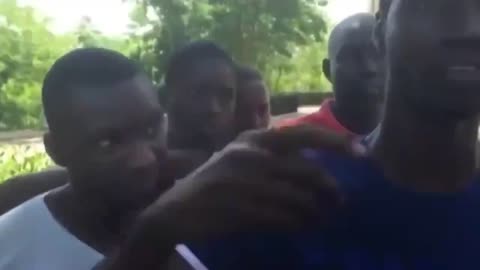 Fake asylum seekers in Italy are very angry: "We want pocket money! We want money!